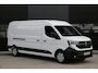 Renault Master E-Tech T35 L3H2 Advance Long Range 87 kWh 143pk - Navi - 1+1 - Camera - Betimmering - Stoelverwarming - Blind Spot - 270 GR deuren - Rijklaar