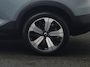 Volvo XC40 Recharge Ultimate 70 kWh 231pk Dealer O.H. | Panodak | Adaptive Cruise | 360 Camera | Harman / Kardon | Lederen Sportstoelen Memory & Verwarmd | Stuur Verwarmd | Google Assistent | Keyless | BLIS | Navigatie | DAB |