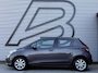 Toyota Yaris 1.3 VVT-i Aspiration Navi|Camera|Trekhaak|Airco|PDC|APK tot 04-2027