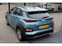 Hyundai Kona Electric EV Comfort Smart 64 kWh Nederlandse auto/Apple carplay/Achteruitrijcamera/Adaptieve cruise control/Lane assist/Parkeersensoren/Navigatie/DAB Radio