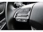 Hyundai Kona Electric EV Fashion 64 kWh Nederlandse auto/Apple carplay/Achteruitrijcamera/Head-up/Adaptieve cruise control/Lane assist/Dode hoek assistent/Parkeersensoren/Navigatie/DAB Radio