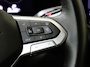 Volkswagen T-Roc 1.5 eTSI Life | Achteruitrijcamera | Adaptieve cruise control | Dodehoekdetectie | Stoel- en stuurwielverwarming | Navigatie | 3-zone airco | Carplay |