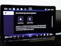 Volkswagen T-Roc 1.5 eTSI Life | Achteruitrijcamera | Adaptieve cruise control | Dodehoekdetectie | Stoel- en stuurwielverwarming | Navigatie | 3-zone airco | Carplay |