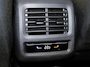 Volkswagen T-Roc 1.5 eTSI Life | Achteruitrijcamera | Adaptieve cruise control | Dodehoekdetectie | Stoel- en stuurwielverwarming | Navigatie | 3-zone airco | Carplay |