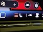 Volkswagen T-Roc 1.5 eTSI Life | Achteruitrijcamera | Adaptieve cruise control | Dodehoekdetectie | Stoel- en stuurwielverwarming | Navigatie | 3-zone airco | Carplay |