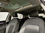 Volkswagen Golf 1.0 eTSI Active | Panoramadak | Trekhaak | Navigatie | Stoelverwarming |