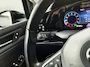 Volkswagen Golf 1.0 eTSI Active | Panoramadak | Trekhaak | Navigatie | Stoelverwarming |