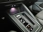 Volkswagen Golf 1.0 eTSI Active | Panoramadak | Trekhaak | Navigatie | Stoelverwarming |