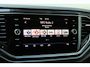 Volkswagen T-Roc 1.5 TSI 150pk DSG Sport Business R | Navigatie | Trekhaak | Stoelverwarming