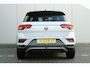 Volkswagen T-Roc 1.5 TSI 150pk DSG Sport Business R | Navigatie | Trekhaak | Stoelverwarming