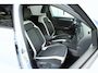 Volkswagen T-Roc 1.5 TSI 150pk DSG Sport Business R | Navigatie | Trekhaak | Stoelverwarming