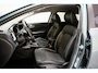 Kia Ceed 1.5 T-GDi MHEV DynamicPlusLine Aut. [ Navi Camera Stoelverwarming ]