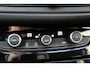 Opel Grandland 1.2-130pk Turbo GS-Line. Zeer nette, sportieve en luxe hoogzitter, slechts 43.000km ! Autm. airco dual, camera, half leder, navigatie, telefoonvoorb, Apple carplay/Android auto, lane- en side assist, cruise control, metallic lak, LM wielen etc.
