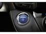 Toyota RAV4 2.5 Hybrid AWD Style | Stuur en stoelverwarming | Trekhaak 1650 kg trekgewicht | Parkeersensoren |