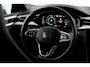 Volkswagen Arteon Shooting Brake 1.4 TSI eHybrid R-Line Business+ l Vol Leder int. l Elektr. Stoel incl Memory l Elektr. Trekhaak l Stoel verwarming voor en achter l Elekt. Klep l Matrix LED l