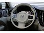Volvo XC60 2.0 T5 AWD Inscription | 100% Henk Scholten Onderhouden | Actieve Luchtvering met FOUR-C | Gelaagde Zijruiten | Head-up Display | Stoelventilatie | Elektrisch Verstelbare Stoelen Met Geheugen | Nappa Lederen Bekleding | Panoramisch Schuif-/Kanteldak | Bowers & Wilkins Audio | 4-Zone Climate Control | Stoelverwarming Voor- en Achter | Stuurverwarming | BLIS | Adaptieve LED-koplampen met Bochtverlichting | Luminous Sand metallic | Adaptieve Cruise Control Met Pilot Assist | Apple Carplay | Android Auto | Leder Dashboard | 360 Graden Camera | Keyless | Elektrische Achterklep | Volvo Guard Alarm |