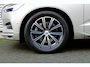 Volvo XC60 2.0 T5 AWD Inscription | 100% Henk Scholten Onderhouden | Actieve Luchtvering met FOUR-C | Gelaagde Zijruiten | Head-up Display | Stoelventilatie | Elektrisch Verstelbare Stoelen Met Geheugen | Nappa Lederen Bekleding | Panoramisch Schuif-/Kanteldak | Bowers & Wilkins Audio | 4-Zone Climate Control | Stoelverwarming Voor- en Achter | Stuurverwarming | BLIS | Adaptieve LED-koplampen met Bochtverlichting | Luminous Sand metallic | Adaptieve Cruise Control Met Pilot Assist | Apple Carplay | Android Auto | Leder Dashboard | 360 Graden Camera | Keyless | Elektrische Achterklep | Volvo Guard Alarm |