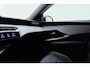 Peugeot E-3008 Allure 73 kWh | Tot 8 jaar fabrieksgarantie! | 527 km Actieradius WLTP | Navigatie | Climate Control | Apple Carplay & Android Auto | Camera | 19'' Lichtmetalen velgen