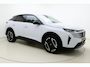 Peugeot E-3008 Allure 73 kWh | Tot 8 jaar fabrieksgarantie! | 527 km Actieradius WLTP | Navigatie | Climate Control | Apple Carplay & Android Auto | Camera | 19'' Lichtmetalen velgen