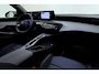 Peugeot E-3008 Allure 73 kWh | Tot 8 jaar fabrieksgarantie! | 527 km Actieradius WLTP | Navigatie | Climate Control | Apple Carplay & Android Auto | Camera | 19'' Lichtmetalen velgen