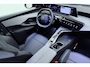 Peugeot E-3008 Allure 73 kWh | Tot 8 jaar fabrieksgarantie! | 527 km Actieradius WLTP | Navigatie | Climate Control | Apple Carplay & Android Auto | Camera | 19'' Lichtmetalen velgen