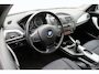 BMW 1-Serie 114i EDE High Executive 5-Deurs, Airco, Stoelverwarming, Elektrisch Pakket, Radio/CD, AUX, 17''