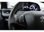 Peugeot 208 1.2 PureTech Blue Lion | Navigatie | Airco | Apple Carplay & Android Auto | Trekhaak | Parkeersensoren achter