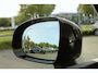 Volvo XC60 T6 Plug-in hybrid AWD Ultra Dark | Luchtvering | Panoramadak | Trekhaak | Verwarmbare voorstoelen, achterbank en stuurwiel | Head-up display | 360 graden camera | Premium audio by Harman Kardon |