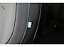 Volvo XC60 T6 Plug-in hybrid AWD Ultra Dark | Luchtvering | Panoramadak | Trekhaak | Verwarmbare voorstoelen, achterbank en stuurwiel | Head-up display | 360 graden camera | Premium audio by Harman Kardon |