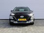 Hyundai Kona 1.6 GDI HEV Comfort | Trekhaak | Camera | 16" LM | Cruise adapt. | Navi | Apple Carplay/Android Auto | Clima | All seasons |