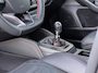 Ford Focus Wagon 1.0 EcoBoost Hybrid ST Line | Elektrisch uitklapbare trekhaak | 1000kg trekgewicht | Lederen bekleding | Adaptieve Cruise Control | Winter Pack |