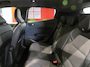 Renault Clio 1.0 TCe 90 Techno *Dealer onderhouden!* - Dodehoek - Groot scherm - Camera