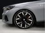 BMW i5 M60 xDrive 84 kWh M Sport Pro [PANORAMADAK, CARBON EXTERIEURPAKKET, M SPORT PAKKET, TREKHAAK, APPLE CARPLAY, ANDROID, BOWERS & WILKINS, CRUISE CONTROL, SFEERVERLICHTING, 360 CAMERA V+A, STOELVERWARMING, STUURVERWARMING, S