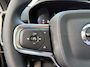 Volvo XC40 2.0 B4 Plus Black Edition | Trekhaak | Panoramadak | Stoel + Stuur Verwarming | 360 Camera | Harman Kardon |