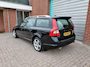 Volvo V70 2.0T R-Edition 203pk Automaat! Bj:2010 NAP!