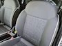 Fiat 500 Icon 42 kWh / SOH 96% / All season banden / CCS Snellader / Navigatie via Apple Carplay of Android Auto / Cruise control / Climate control / Keyless start / Lichtmetalen wielen 16“ /