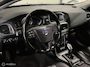 Volvo V40 1.6 D2 Momentum [ leder trekhaak historie ]