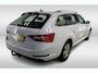 Skoda Superb Combi 1.5 TSI 150PK Automaat Business Edition / Trekhaak / Navigatie / Airco-ecc./ Pdc./ Radio-multimedia / Virtual Cockpit / Apk 05-2028