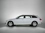 Skoda Superb Combi 1.5 TSI 150PK Automaat Business Edition / Trekhaak / Navigatie / Airco-ecc./ Pdc./ Radio-multimedia / Virtual Cockpit / Apk 05-2028