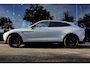 Aston Martin DBX 4.0 V8 707 / Carbon / Elek. Trekhaak