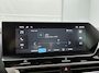 Citroën E-C4 You 50 kWh 136pk | Accu 100% | Lage kilometerstand | Navigatie via Apple Carplay / Android Auto | Climate Control | Cruise Control | Parkeersensoren | DAB+ radio | Bluetooth | Armsteun | Volledig digitaal instrumentenpaneel | Automatisch dimlicht | Regensensor | Multifunctioneel lederen stuurwiel |