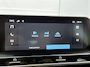 Citroën E-C4 You 50 kWh 136pk | Accu 100% | Lage kilometerstand | Navigatie via Apple Carplay / Android Auto | Climate Control | Cruise Control | Parkeersensoren | DAB+ radio | Bluetooth | Armsteun | Volledig digitaal instrumentenpaneel | Automatisch dimlicht | Regensensor | Multifunctioneel lederen stuurwiel |