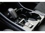 Volvo XC40 1.5 T5 Recharge R-Design Expression | Afwijkende dakkleur | Alarm klasse 1(startblokkering) | Centrale deurvergrendeling met afstandsbediening | Cruise control | dodehoekdetectie met correctie (Bliss) | Kunstlederen/alcantara bekleding | Navigatiesysteem full map + hard disk | Start/stop systeem | Elektrisch glazen schuif-/kanteldak | Rondomzicht camera | Elektrisch verstelbare stoel(en) met geheugen