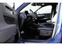 Volvo XC40 1.5 T5 Recharge R-Design Expression | Afwijkende dakkleur | Alarm klasse 1(startblokkering) | Centrale deurvergrendeling met afstandsbediening | Cruise control | dodehoekdetectie met correctie (Bliss) | Kunstlederen/alcantara bekleding | Navigatiesysteem full map + hard disk | Start/stop systeem | Elektrisch glazen schuif-/kanteldak | Rondomzicht camera | Elektrisch verstelbare stoel(en) met geheugen