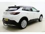 Opel Grandland X 1.2 Turbo Business Executive | AGR stoelen | Climate Control | Afneembare trekhaak | Navigatie | Elektrische achterklep | Keyless Entry