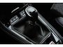 Opel Grandland X 1.2 Turbo Business Executive | AGR stoelen | Climate Control | Afneembare trekhaak | Navigatie | Elektrische achterklep | Keyless Entry