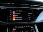 Audi Q8 Competition Plus 60 TFSIe | Panoramadak | Servosluiting | 23" Lichtmetalen velgen | Trekhaak | Optiek zwart |