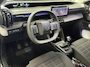 Citroën C3 1.2 TURBO PLUS 100PK NIEUW MODEL 2025 40 STUKS OP VOORRAAD !!! NAVIGATIE VIA APPLE CARPLAY/ANDROID CRUISE CONTROL AIRCO BLUETOOTH TELEFOON RIJSTROOKSENSOREN PDC ZEER MOOI !!