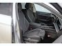 Volkswagen Passat Variant 1.5 eHybrid 204pk Business | SoH 100% | Trekhaak | Head-up | Elektrische Stoelen