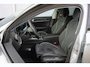 Volkswagen Passat Variant 1.5 eHybrid 204pk Business | SoH 100% | Trekhaak | Head-up | Elektrische Stoelen